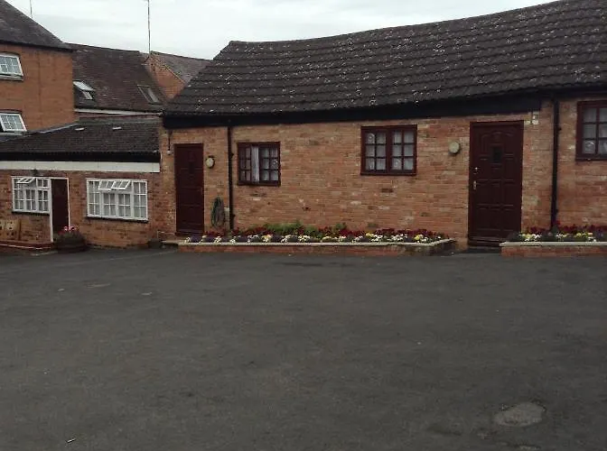 Best Hotels in Warwick for Unmatched Comfort